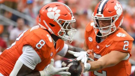 Clemson vs. Georgia Tech prediction, odds, time: 2025 Week 3 college football picks from expert on 6-0 run