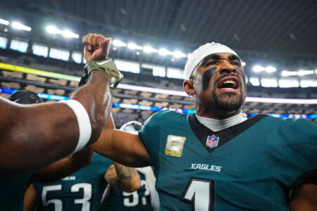 Eagles-Cowboys megapreview: Jalen Hurts’ task, George Pickens’ role, bets I like, prediction and more