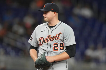 AL Cy Young frontrunner Tarik Skubal exits game with rib cage discomfort, will undergo imaging
