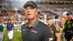 Oklahoma State’s Mike Gundy points out Oregon’s roster budget; Dan Lanning responds: ‘We spend to win’