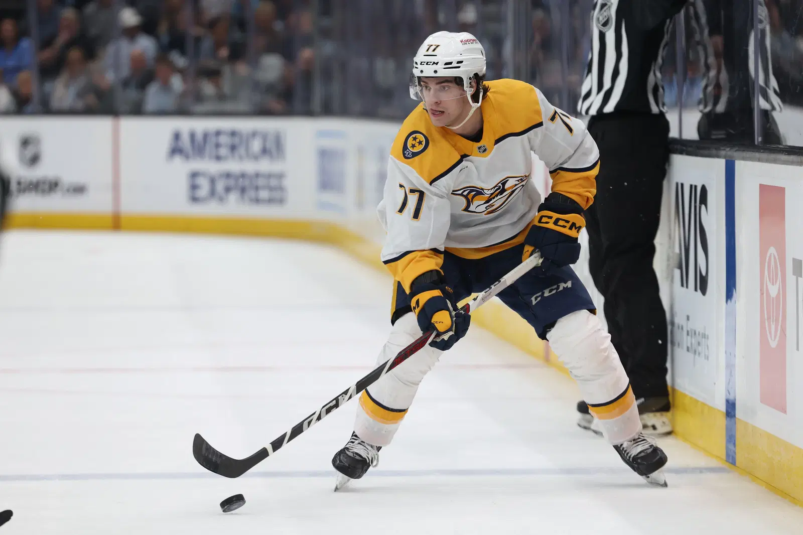 Predators extend qualifying offer to forward Luke Evangelista