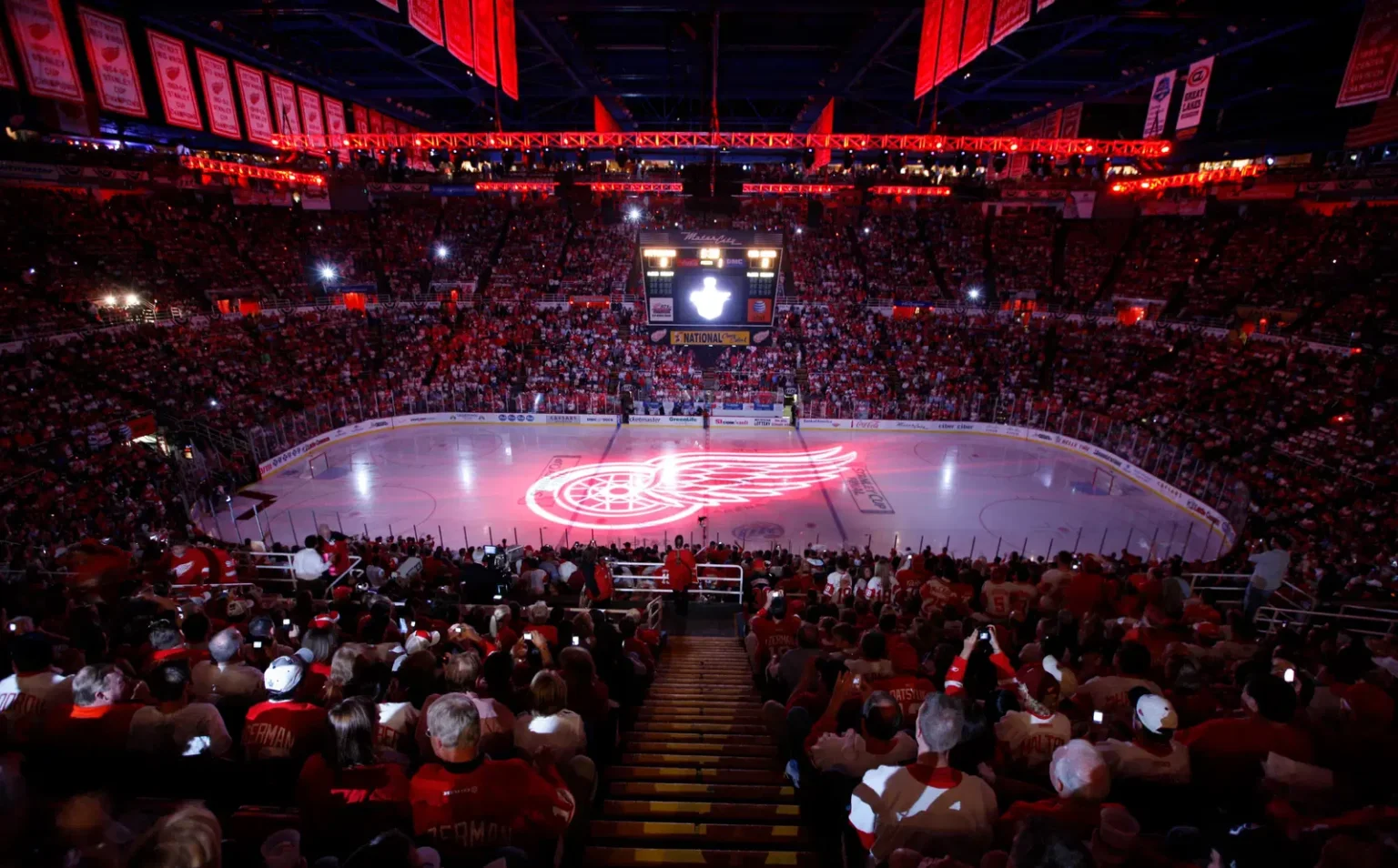 Vaclav Nedomansky’s Trailblazing NHL Journey (2016)