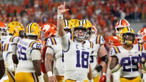 How to bet on college football Week 3: Where to bet, top betting sites, promos, LSU vs. Florida, more