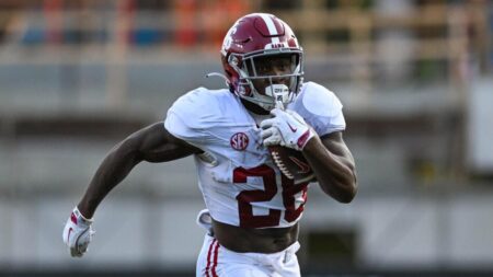 Alabama’s Jam Miller, Tim Keenan III to make 2025 debuts against Georgia after suffering preseason injuries