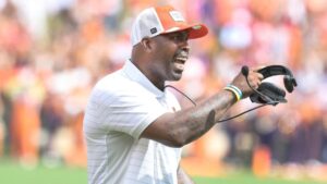 ACC fines Syracuse ,000 for faking injuries in win over Clemson