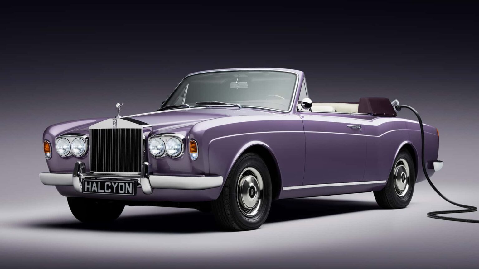 This Gorgeous Rolls-Royce Restomod Hides A Quiet Secret