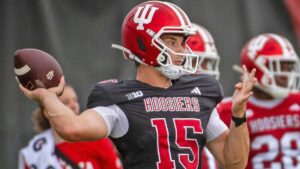 College football betting: Insights for Auburn vs. Oklahoma, Florida vs. Miami, Illinois vs. Indiana and more