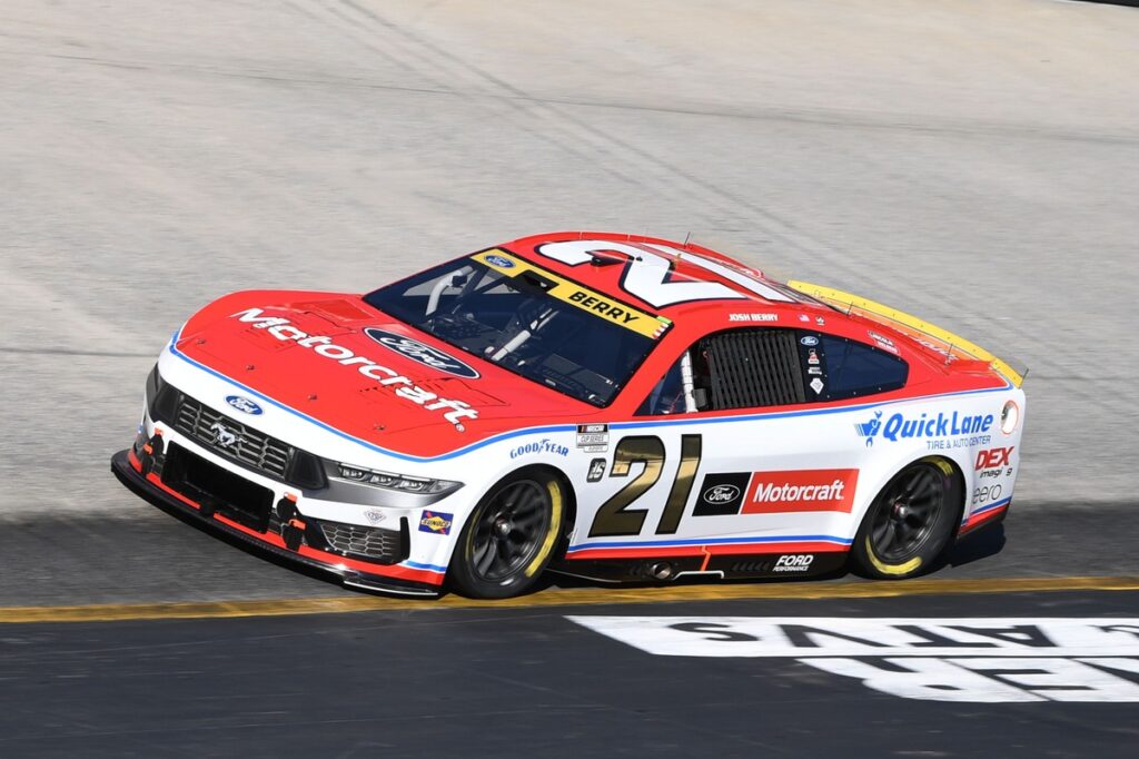 Josh Berry eliminated from playoffs with fiery Bristol exit