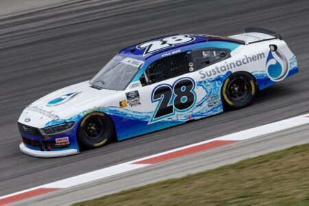 Three NASCAR Xfinity teams fail pre-race inspection at Kansas