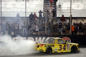 Layne Riggs fights back from spin to win Bristol NASCAR Truck race