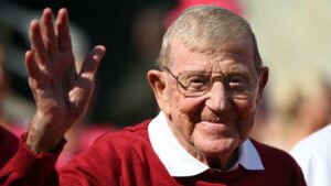 Lou Holtz renews feud with No. 1 Ohio State, Ryan Day: ‘They’re not a great football team’