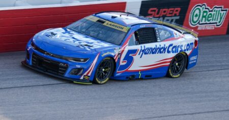 NASCAR insider baffled by Hendrick Motorsports after rough Darlington runs: ‘What the hell happened?’