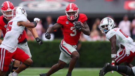 Georgia vs. Alabama prediction, odds, lines, time: 2025 Week 5 college football picks from expert on 22-10 run