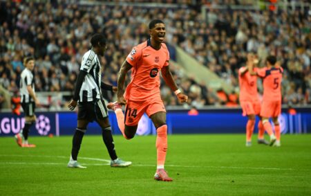 Barcelona’s Deco refutes Marcus Rashford penalty fee claim