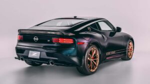 The GT-R May Be Dead, But the Z Keeps Its Best Paint Job Alive