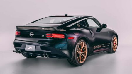 The GT-R May Be Dead, But the Z Keeps Its Best Paint Job Alive