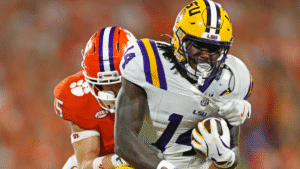 LSU injuries to starters Trey’Dez Green, Braelin Moore could prove costly after win over Louisiana Tech