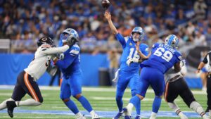 Ben Johnson: Bears’ defense gave Jared Goff a clean pocket, that’s where he succeeds