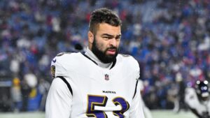 Kyle Van Noy: Ravens defense had dinner meeting to “turn the page”