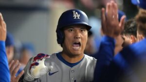 Reds at Dodgers Wild Card Game 1 prediction: Odds, expert picks, pitching matchup, betting trends, stats