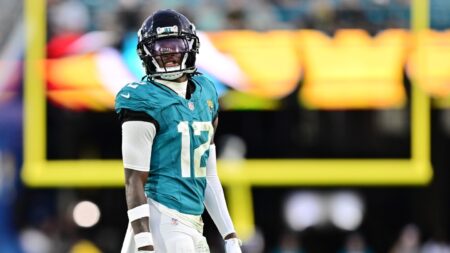 Report: Travis Hunter to be every-down receiver, situational corner Sunday
