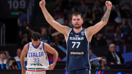 Watch Doncic score 42 for Slovenia, Antetokounmpo 37 for Greece, lifting their teams to EuroBasket wins