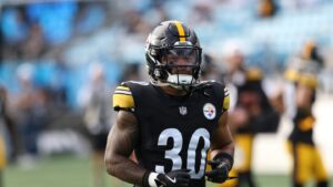 Jaylen Warren agrees to two-year extension with Steelers
