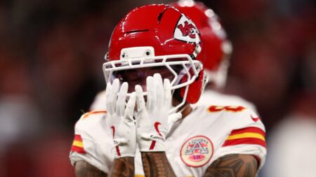 Chiefs begin chase for fourth straight Super Bowl appearance