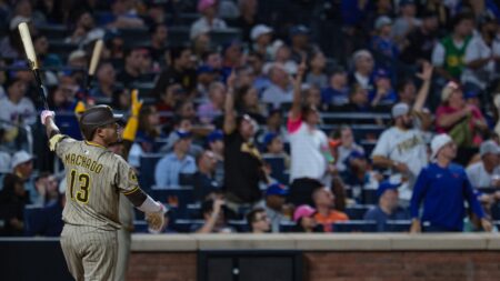 Machado the man for bases-loaded moments as his 14th grand slam powers Padres past Mets