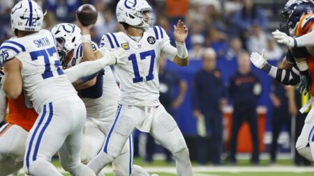 Colts are first team in NFL history not to punt in either of their first two games