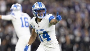 Lions answer with Amon-Ra St. Brown’s fourth TD of the year
