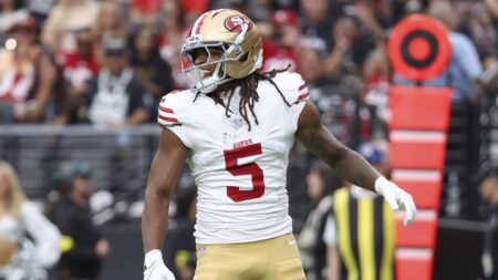 49ers activate WR Demarcus Robinson