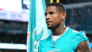Darren Waller set for Dolphins debut on Monday night