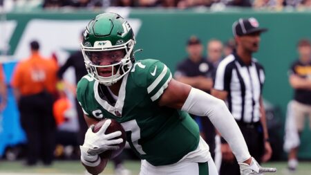 Aaron Glenn on Week 4 QB: I want to know exactly where Justin Fields is at