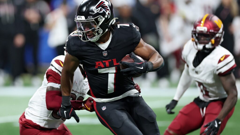Michael Penix, Drake London, Bijan Robinson have big games as Falcons beat Commanders