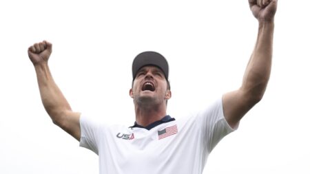 Ryder Cup 2025: Bryson DeChambeau bombs drive, walks in birdie to jumpstart Day 1 foursomes