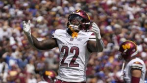 FLEX Finder Week 2: Jacory Croskey-Merritt, Kayshon Boutte deserve spots in fantasy football lineups