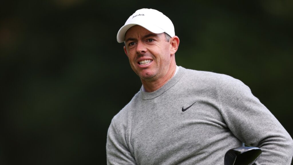 Tree trouble and two doubles cost Rory McIlroy Saturday at BMW PGA Championship