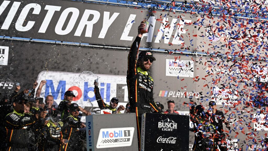 Results, points, playoff standings after New Hampshire as Ryan Blaney takes win