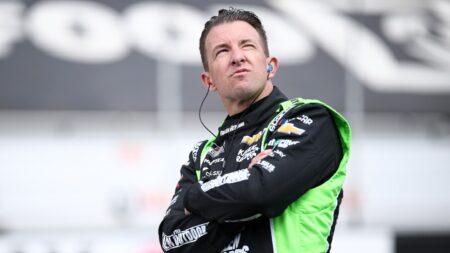 Bristol starting lineup: AJ Allmendinger wins 1st NASCAR Cup pole since 2015