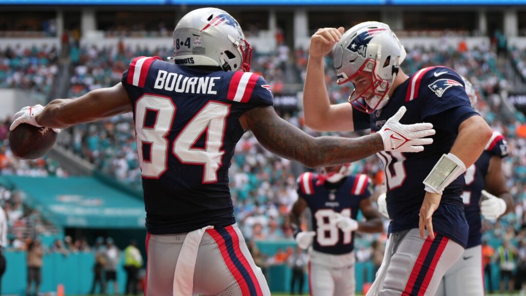 To get up to speed with 49ers, Kendrick Bourne is leaning on Mac Jones