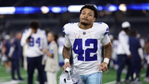 Free agent RB Deuce Vaughn works out for Broncos