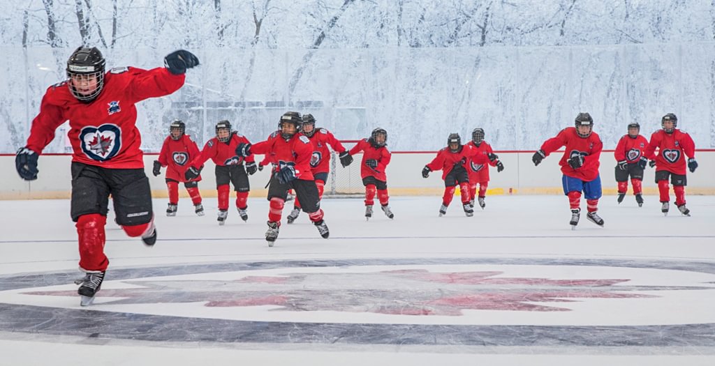   ASSISTED TAKEOFF - The franchise mantra is to give back to the community via programs such as the Winnipeg Jets Hockey Academy. (COURTESY OF WINNIPEG JETS HOCKEY CLUB)