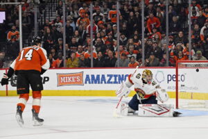 Panthers can’t keep up with Flyers in Philly, drop first game of season