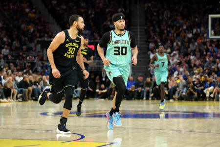 Seth Curry reportedly reaches 1-year deal with the Warriors, will team up with brother Stephen in San Francisco