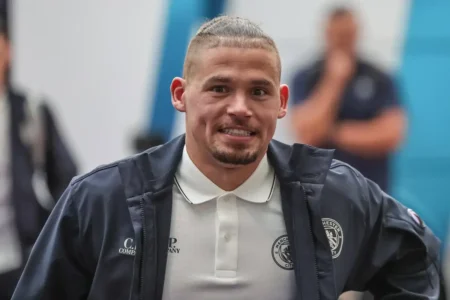 Napoli plotted sensational deadline day transfer for Manchester City midfielder
