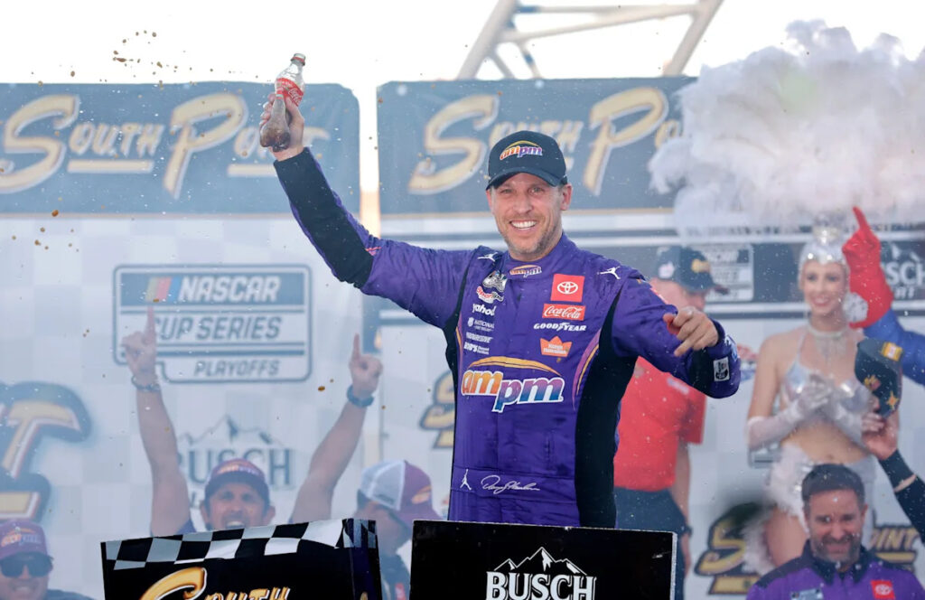 Denny Hamlin races for his dying father’s last chance to see him win a NASCAR championship Denny Hamlin races for his dying father’s last chance to see him win a NASCAR championship