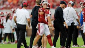 John Mateer injury: Oklahoma coach Brent Venables ‘assuming’ Sooners QB won’t play next week vs. Texas