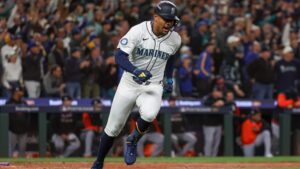 Julio Rodriguez’s Clutch Hit Excites MLB Fans as Polanco, Mariners Beat Skubal, Tigers