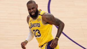 Lakers’ LeBron James Reportedly Set to Miss NBA Preseason With Nerve Issue in Glute